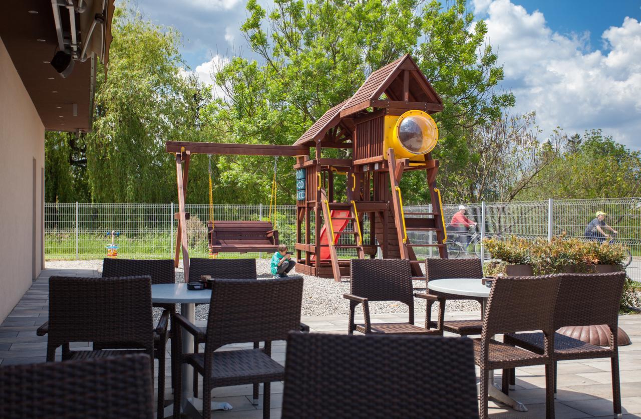 Hotel Pomaranca Ptuj Eksteriør bilde